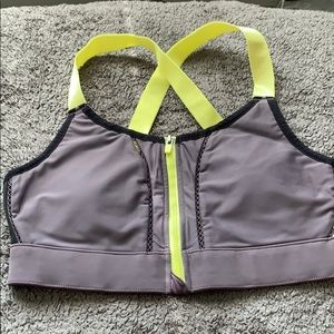 Fabletics high support sports bra